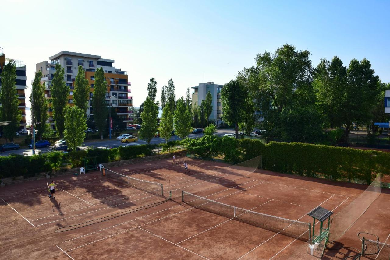 Complex Sportiv Break Hotel Mamaia Exterior photo